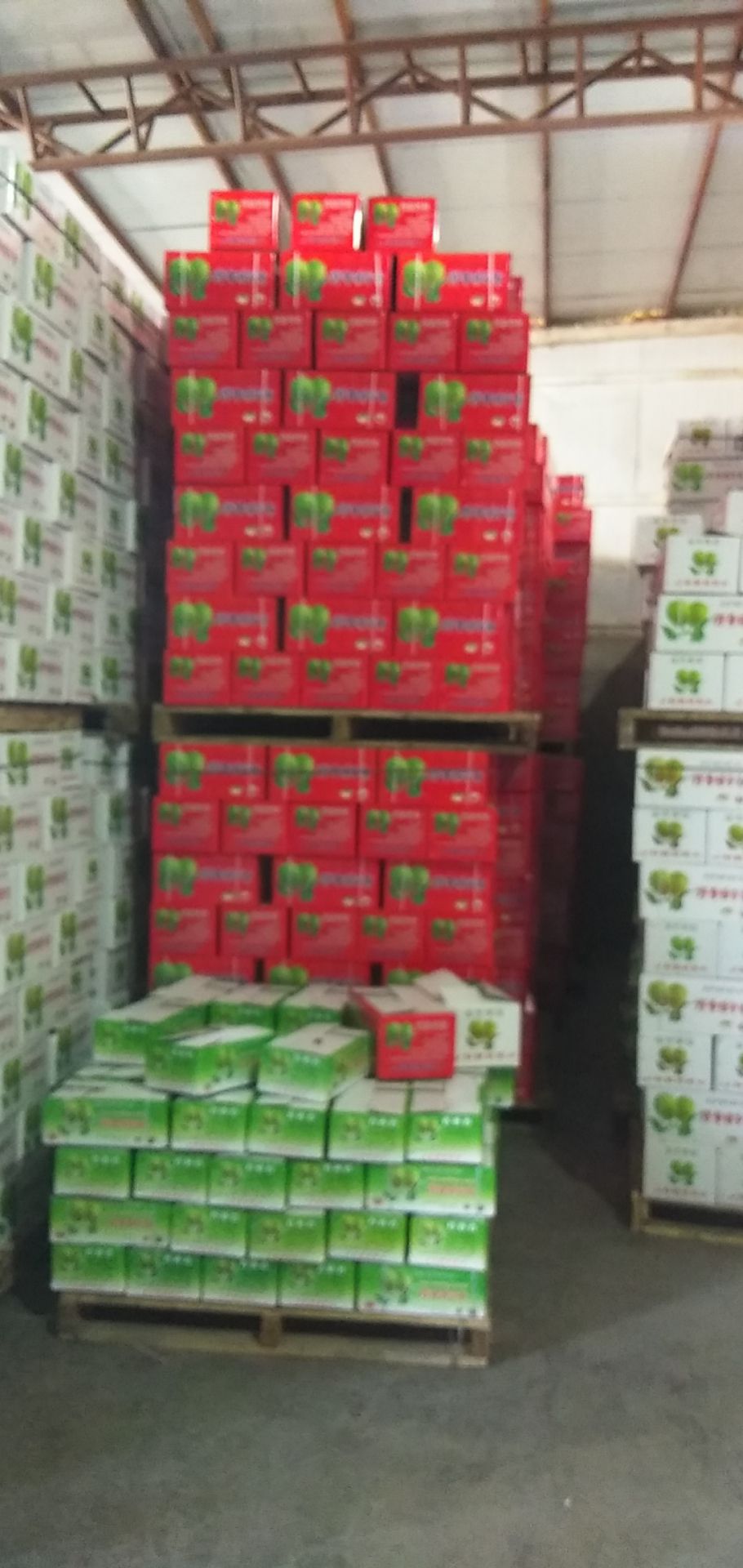  香梨 分级 特大 特级 负特 一级 二级