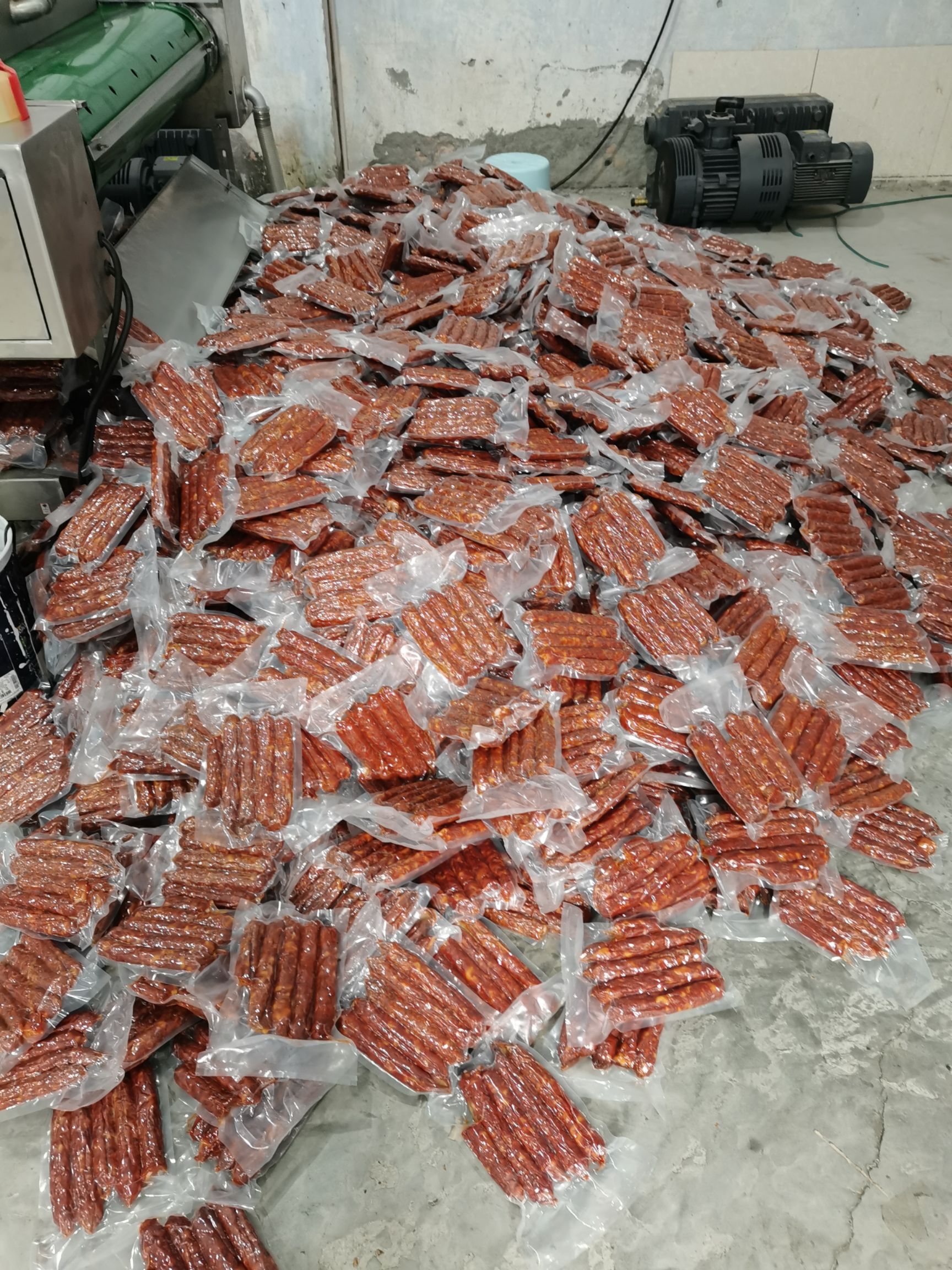 香肠制品 正宗川味烟熏各种腊货香肠