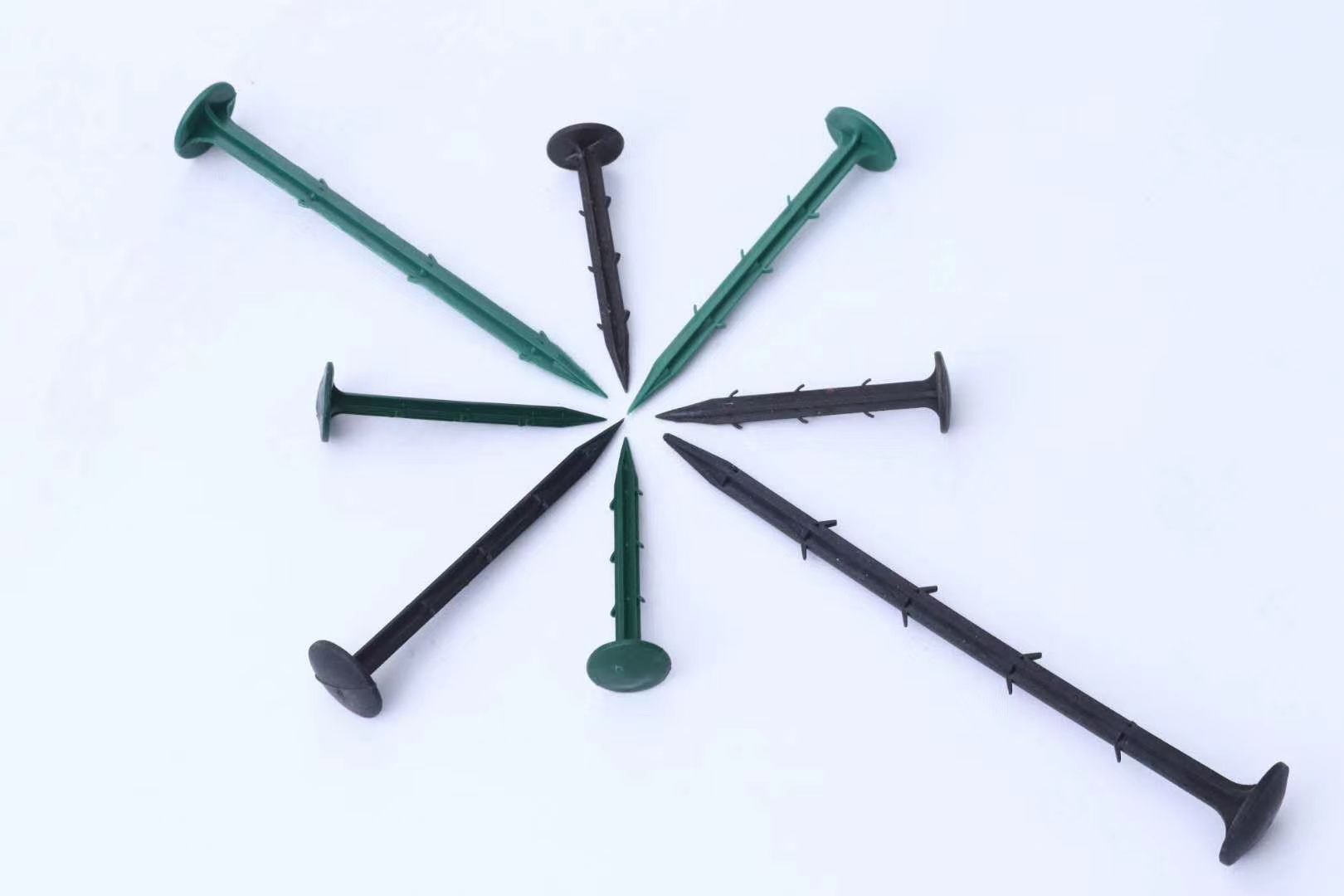 厂家直销地布钉防草布地钉可开发票发样品全新料PP材质