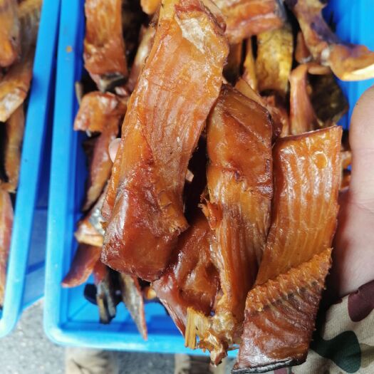 长沙湖南烟熏散装腊鱼 连鱼块 鱼块卤菜麻辣菜熟食原材料供应