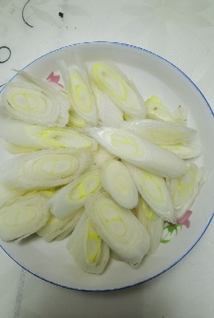 高白大葱 山东章丘大葱净葱批发