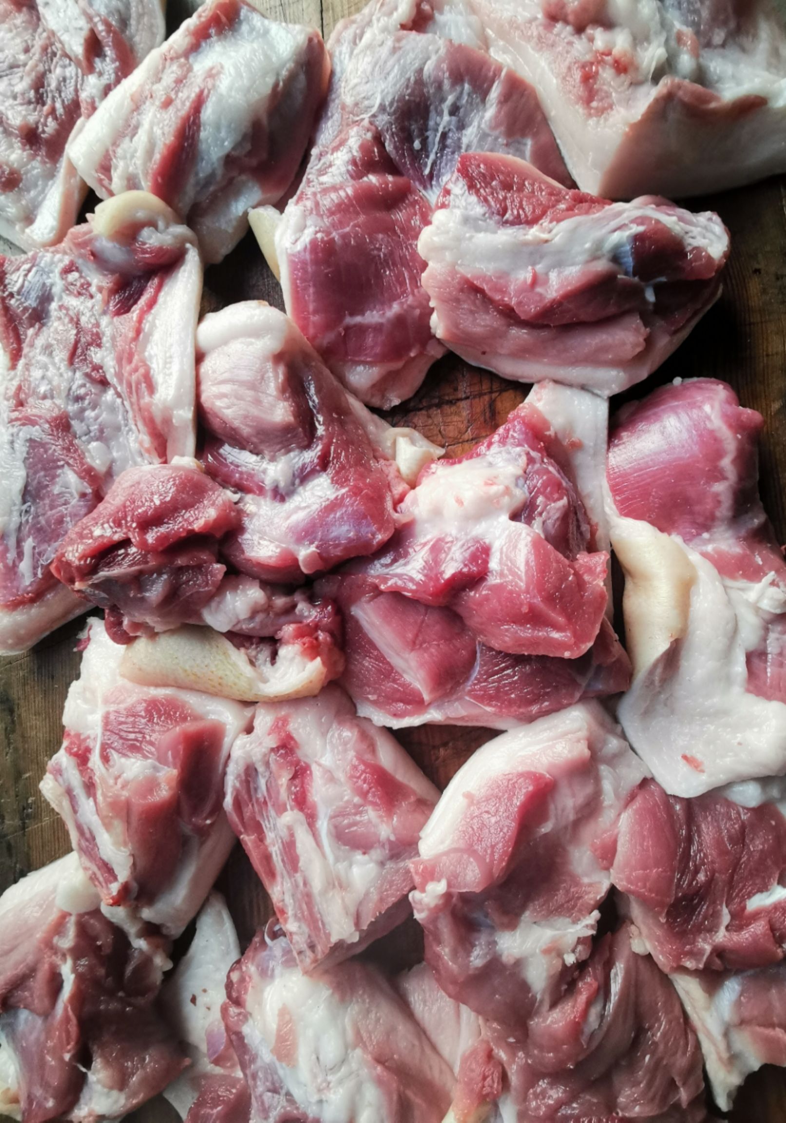 土猪肉  岭南跑山黑猪