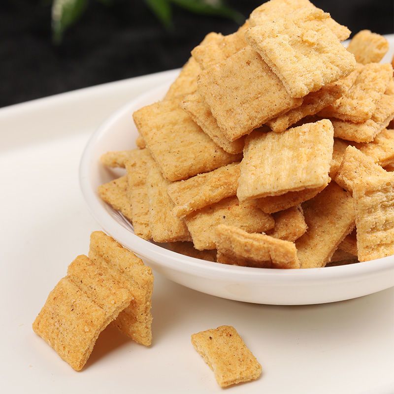 琥珀小米锅巴麻辣零食充饥夜宵整箱小吃散装一箱好吃的8090后