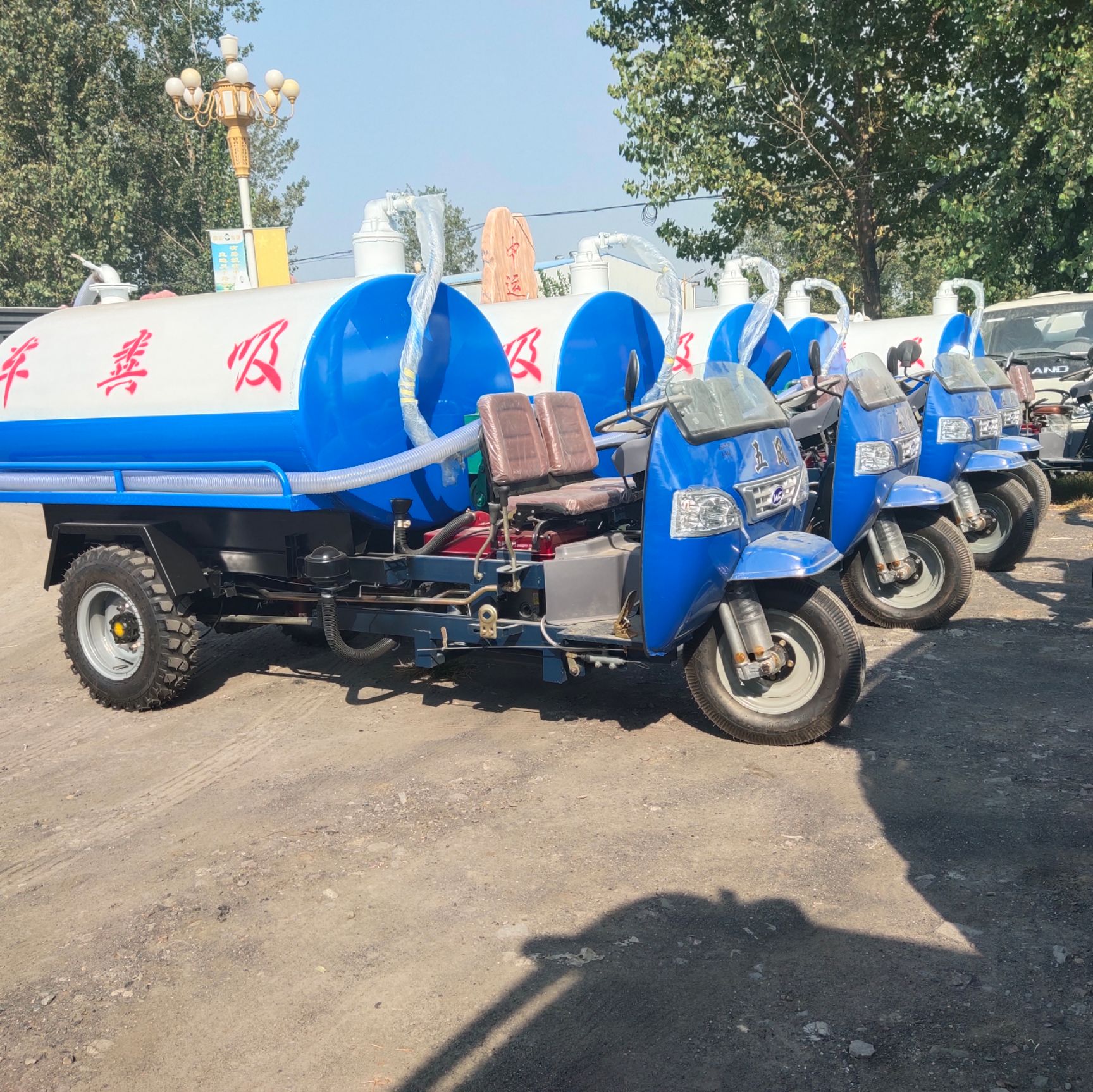 吸粪车厂家各种新款车型价格优惠中！！！