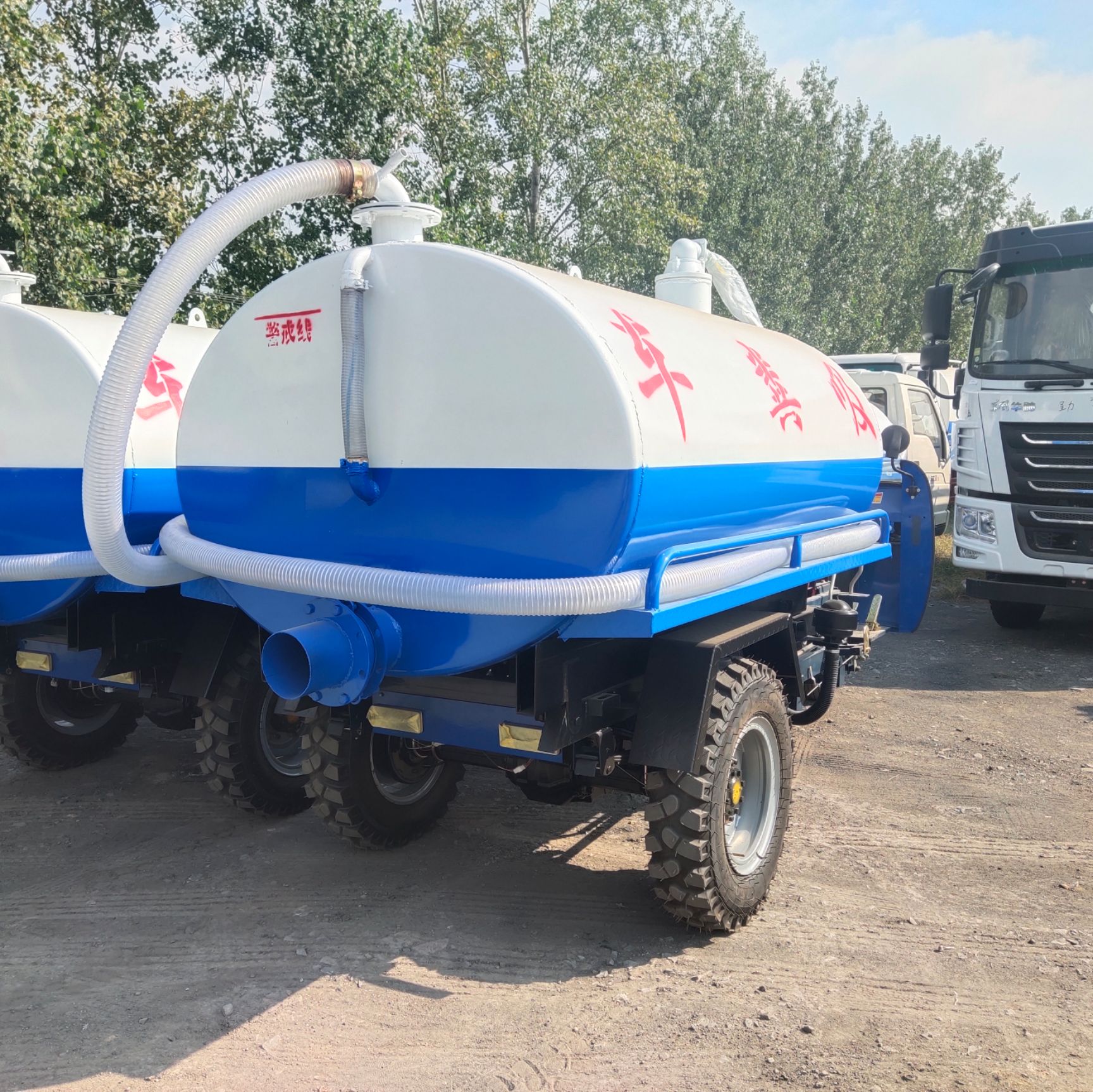  时风吸粪车2立方 农用两用带车厢抽粪车