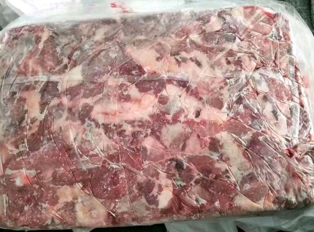 猪碎肉  母猪正二八碎肉猪肉冻品国产纯干货新货