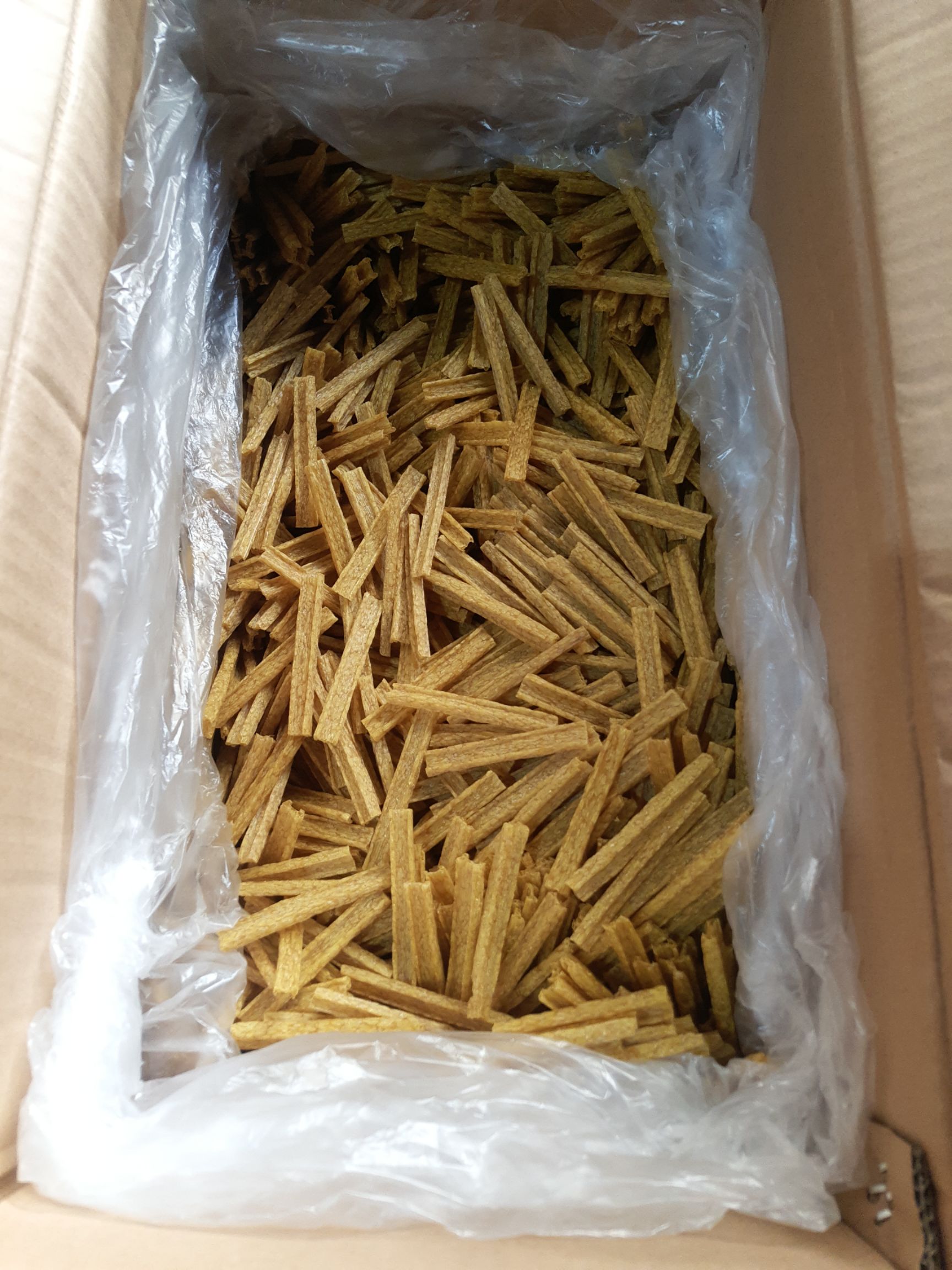 云南苦荞丝整箱批发