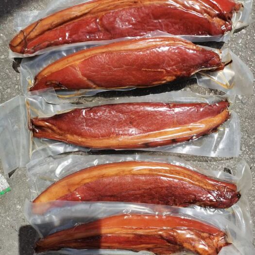 昆明火腿  云南特产烟熏腊肉柏枝腌肉后腿