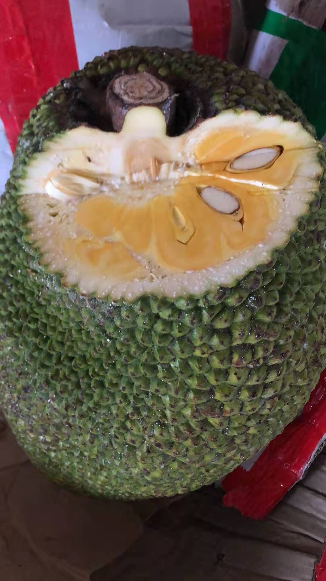 越南红肉菠萝蜜产地边境直发，可帮安排产地整柜出货，货源不断。