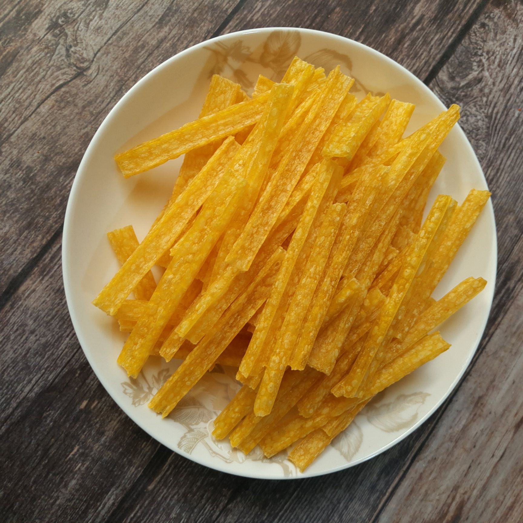 云南风味小吃玉米酥整箱批发净重18斤