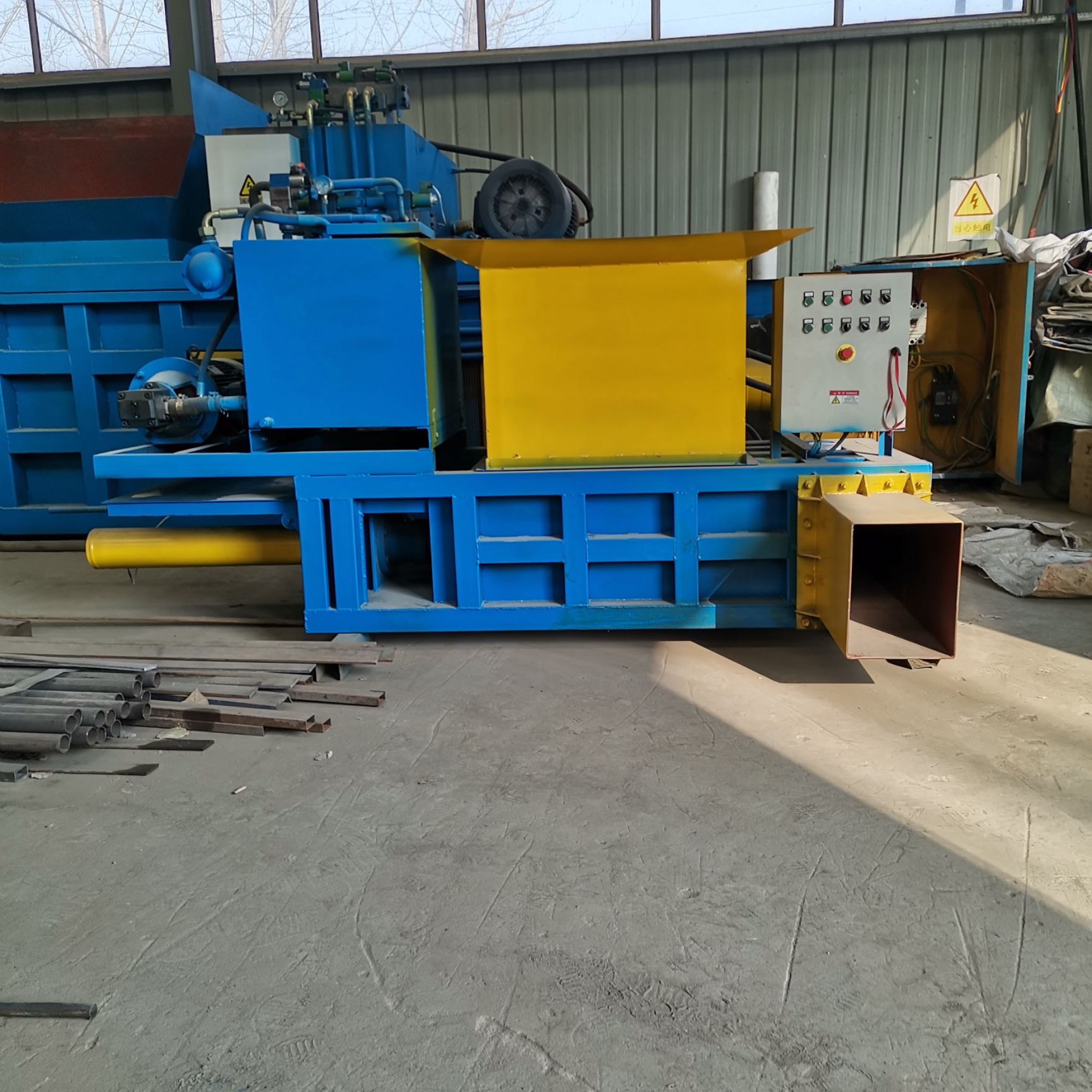 方捆压包机 青储打包机 青贮打捆机 秸秆打包机 牧草压块机