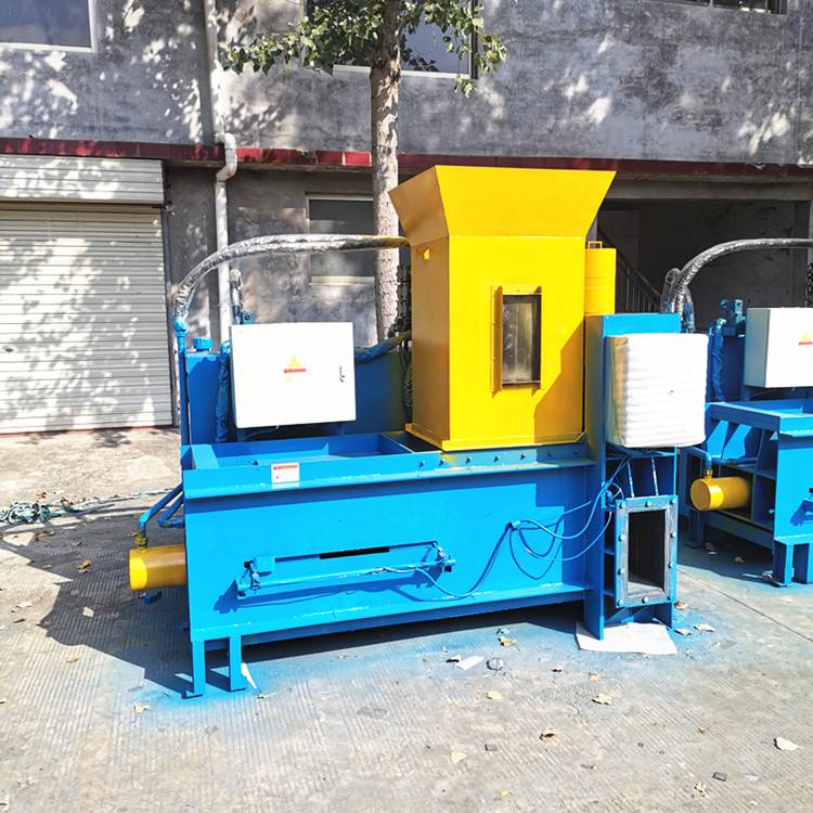 方捆压包机 青储打包机 青贮打捆机 秸秆打包机 牧草压块机