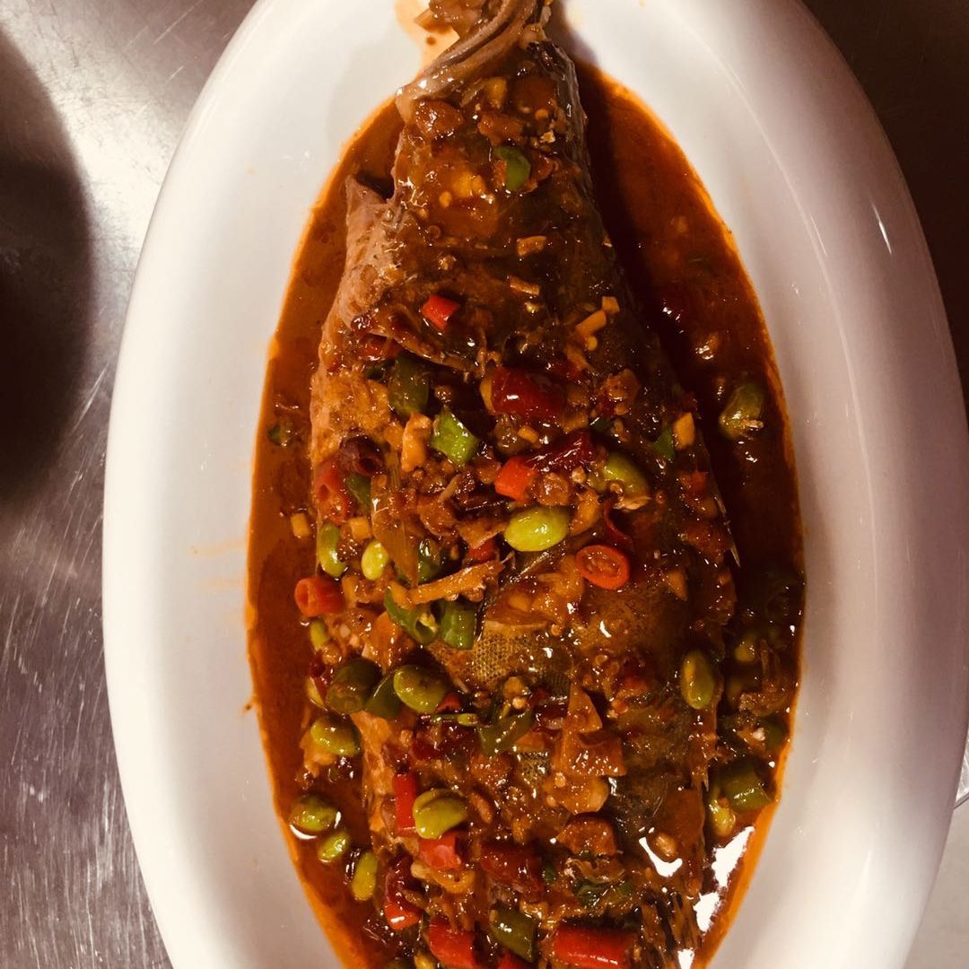 翘嘴鳜  徽岚臭鳜鱼活鱼传承古法，手工腌制。