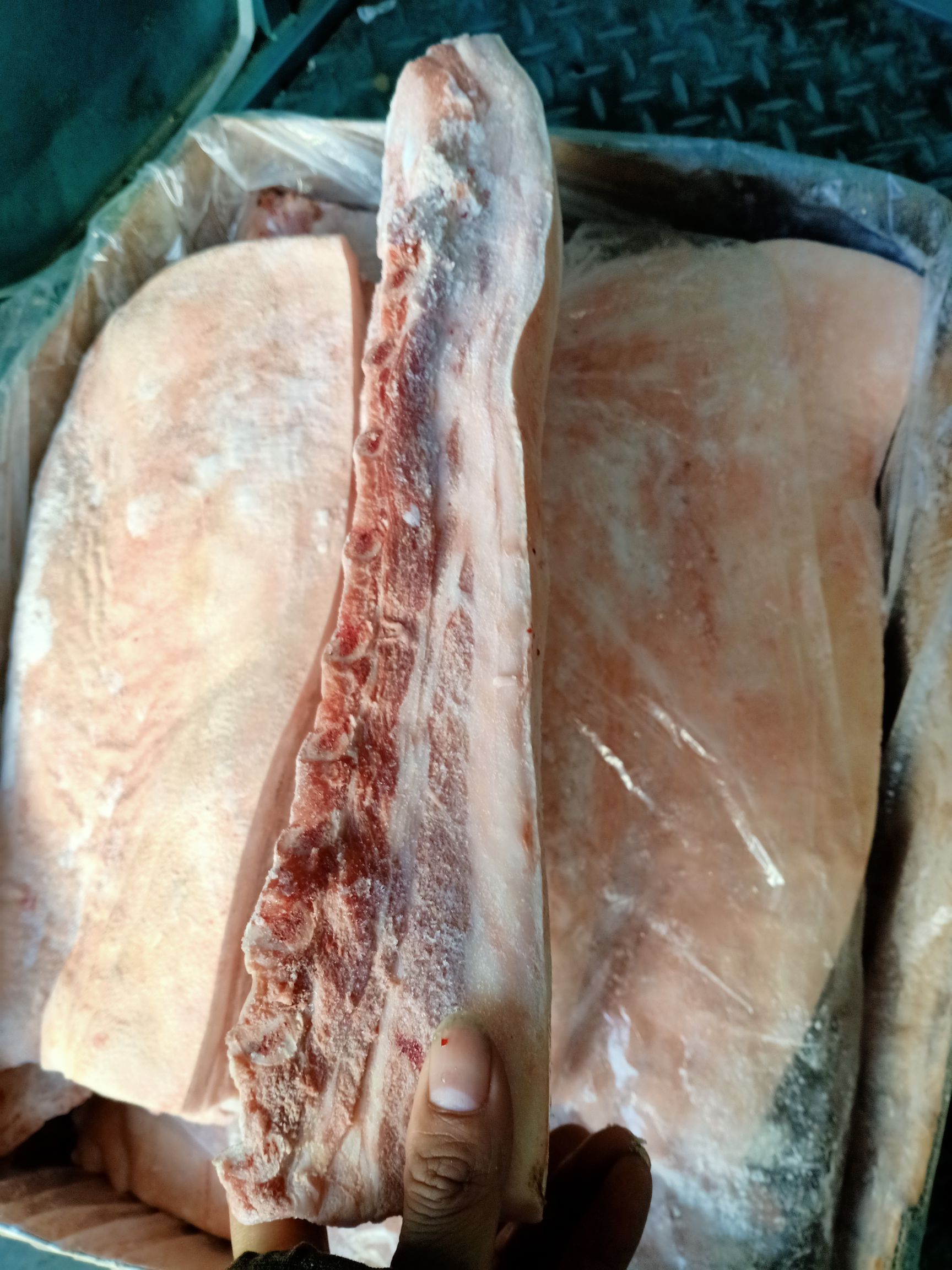 猪肉类  国产中方6—8片，9一12片