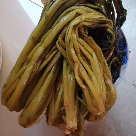 利辛县雪里红酸菜  基地直供，本人有大量新鲜货源腌制好的，有意向的可以看过来