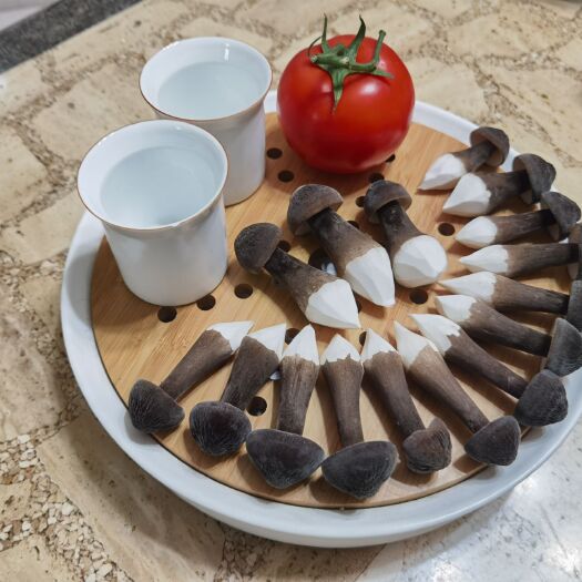 惠州黑皮鸡枞菌，菌中之冠，天然味精！