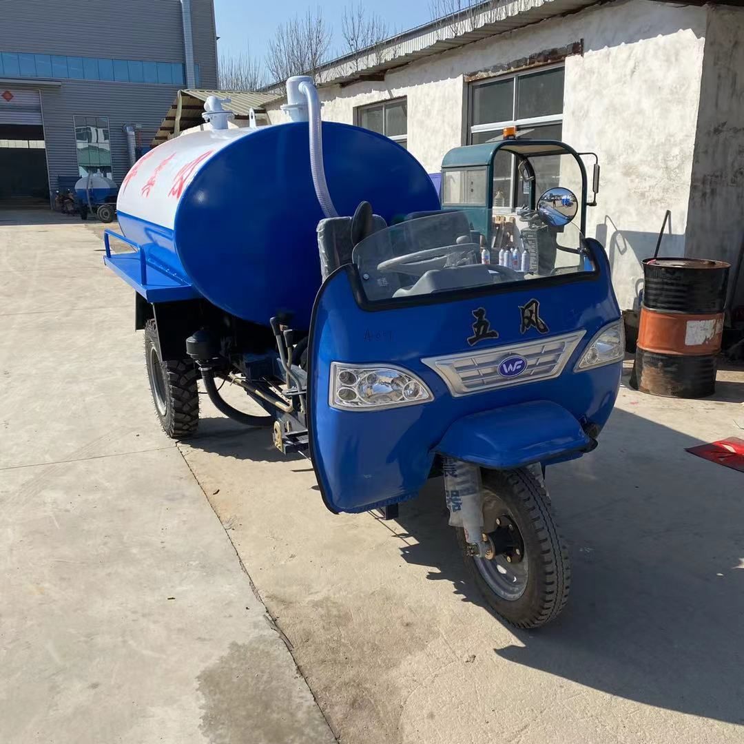 小型吸粪车养殖场沼气池抽粪车三轮吸粪车
