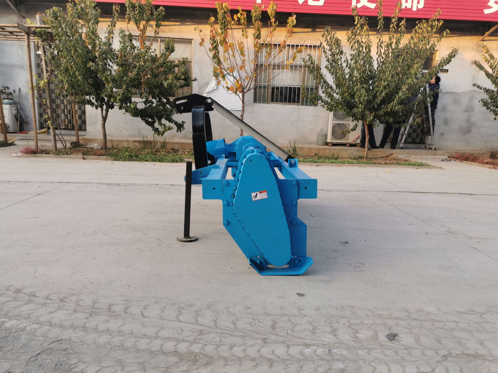 收获机  烟草秸秆棉杆拔杆机 棉花拔杆机