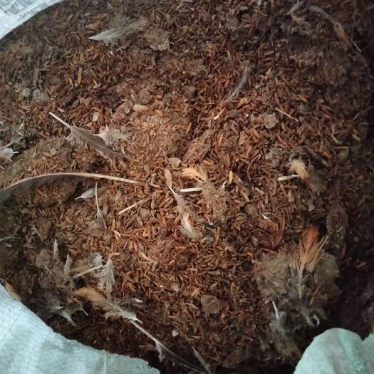 太和县 稻壳鸡粪有机肥，大量有货，常年供应