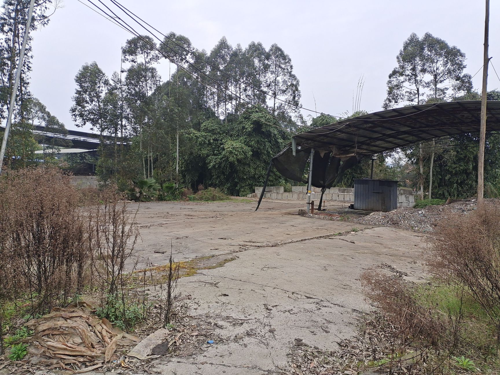  78亩非农业用地出租，可做厂房，仓储，可整体拍卖，租用