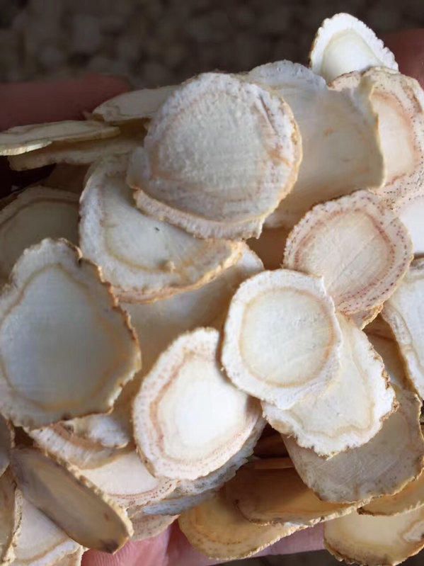  长白山土特产西洋参片，优质西洋参切片，泡水，炖鸡煲粥。