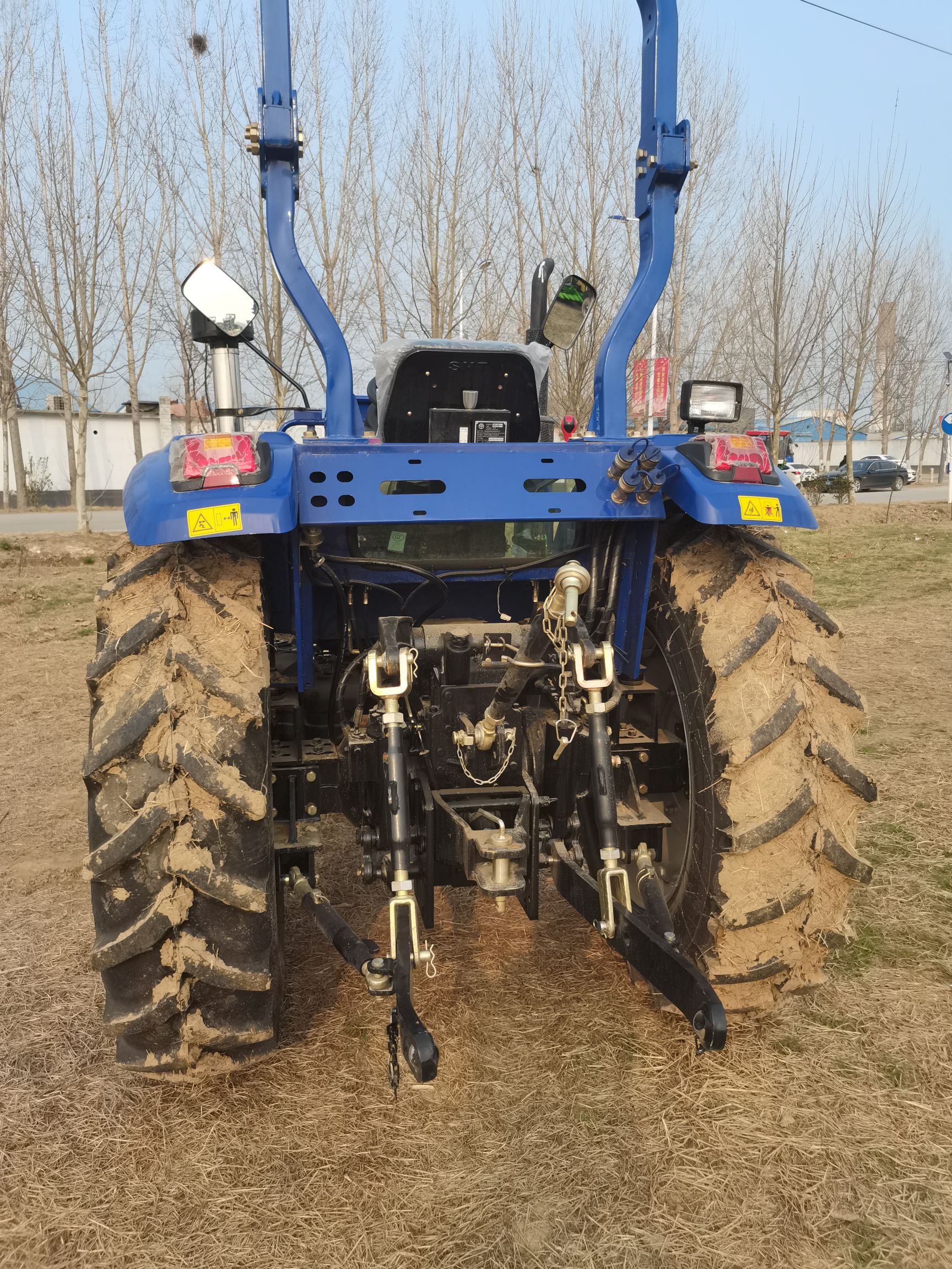 轮式拖拉机  泰鸿1004