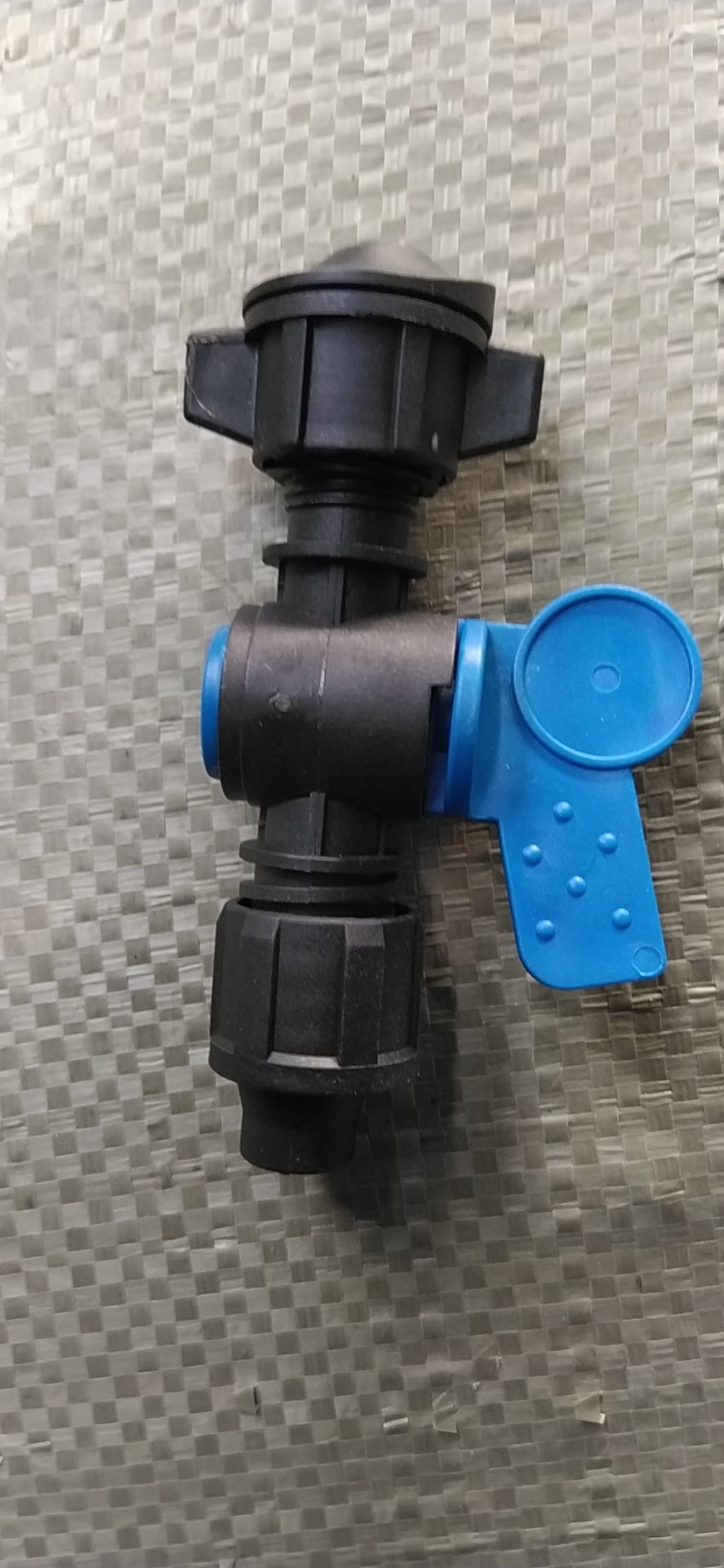 滴灌配件，16旁通阀，pE主管水带与滴灌管带接头