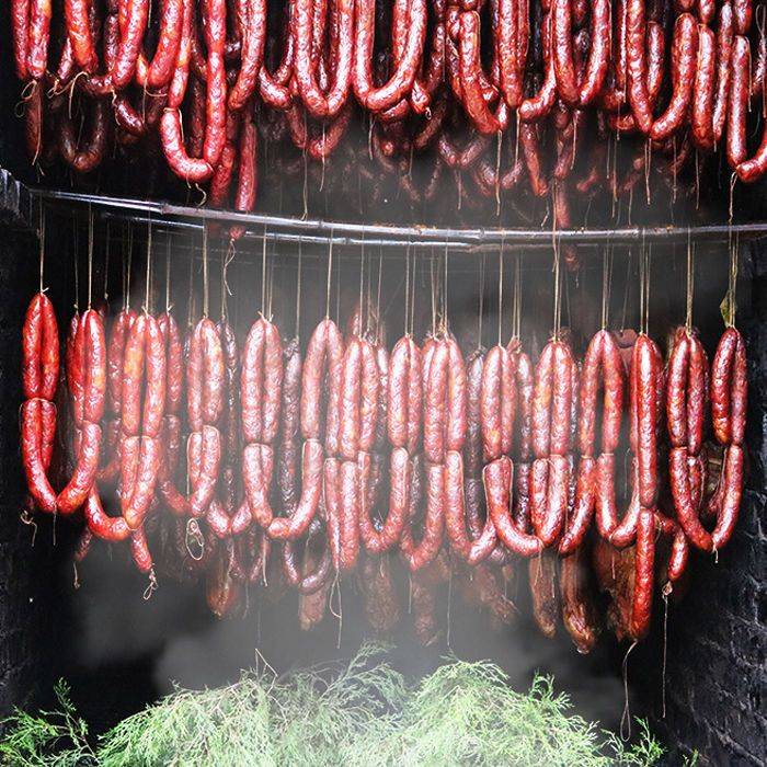 川味香肠  【川味麻辣腊肠】烟熏四川特产土猪肉自制腊肠麻辣香