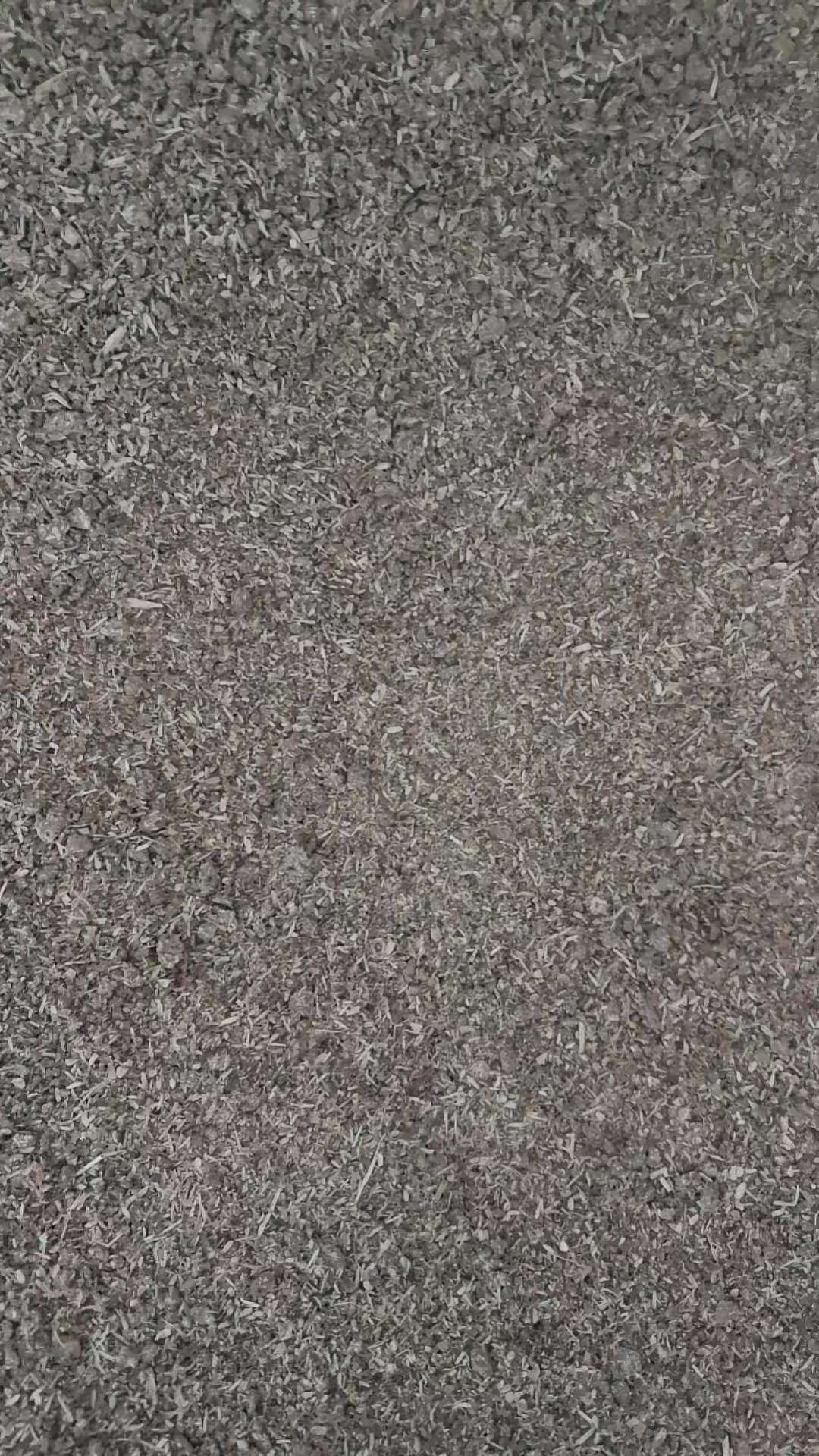 长期大量供应干酒糟，水份低于13%，大型饲料企业的原料来源。