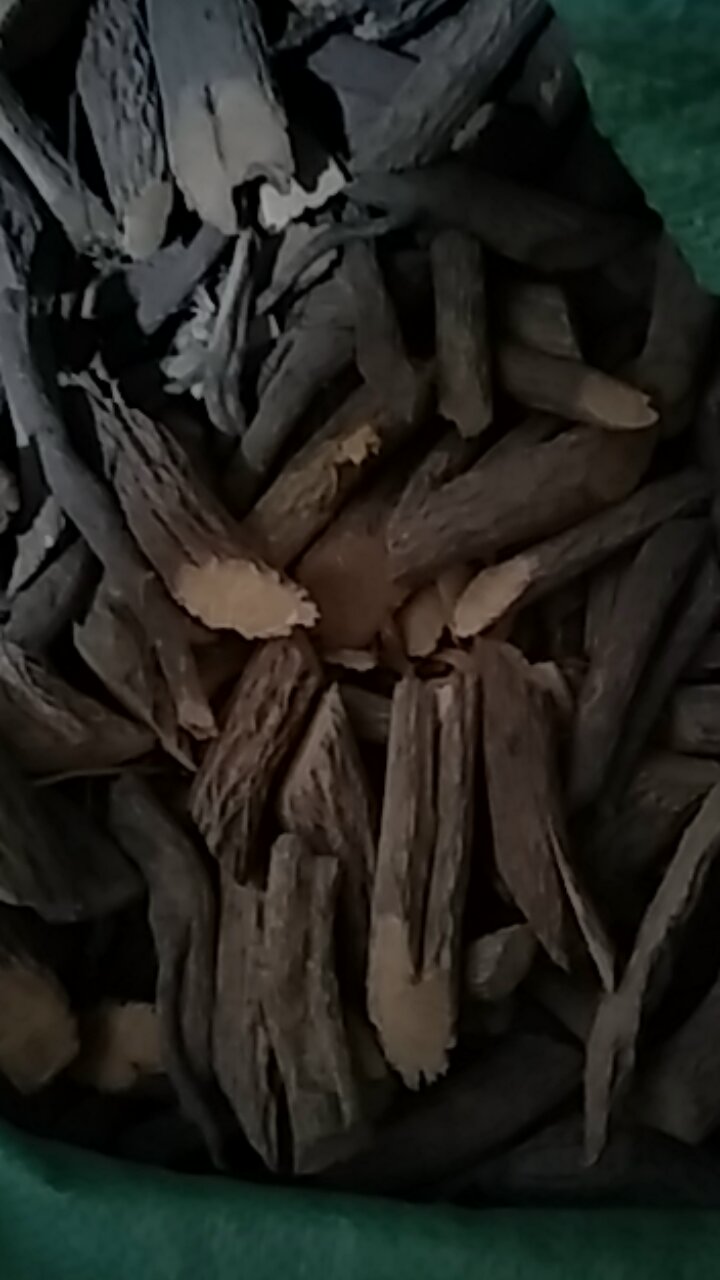铁包金，统货纯根，