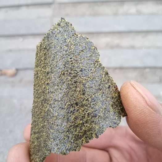 兴仁市菜籽饼饲料  大量批发油枯，生榨，熟榨