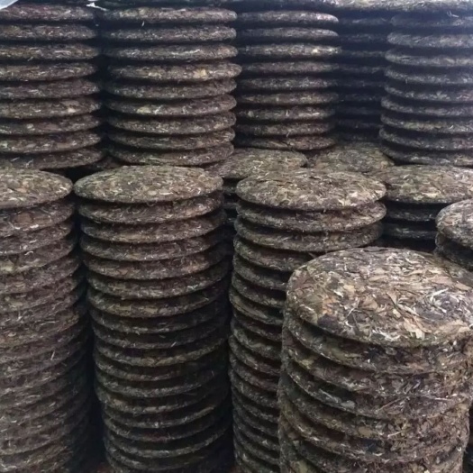 福安市福鼎老白茶贡眉茶饼