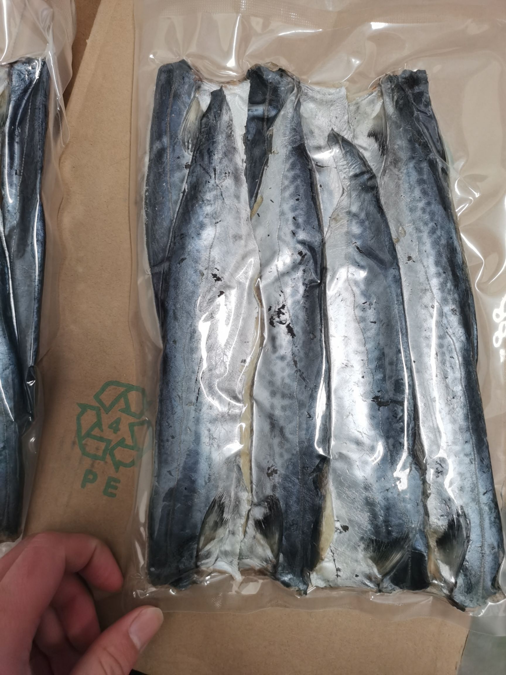 马鲛鱼干  胶东马鲛鱼片，一卤鲜，去刺去腥，煎炒烹炸都可以，凉了不会腥