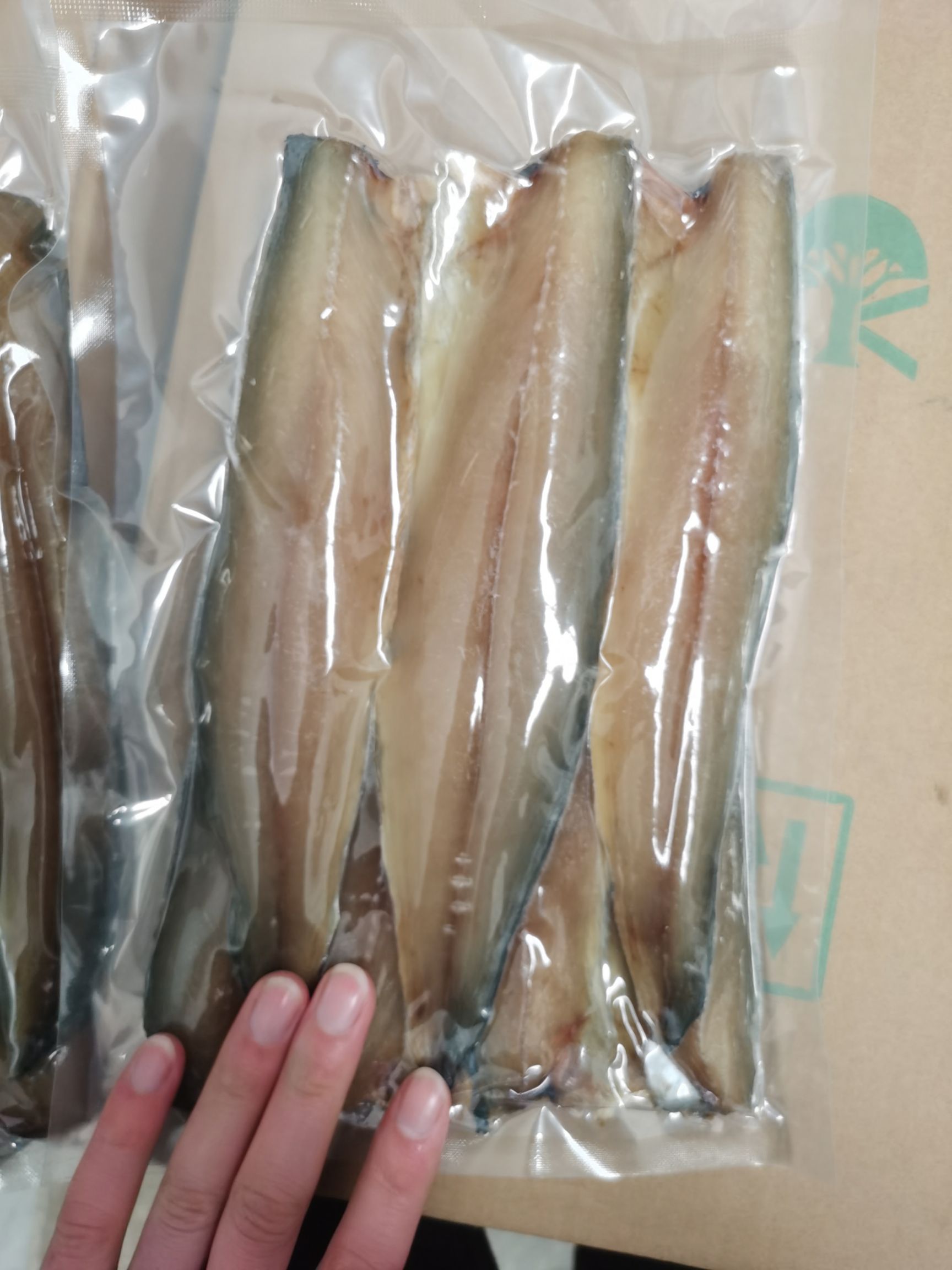 马鲛鱼干  胶东马鲛鱼片，一卤鲜，去刺去腥，煎炒烹炸都可以，凉了不会腥