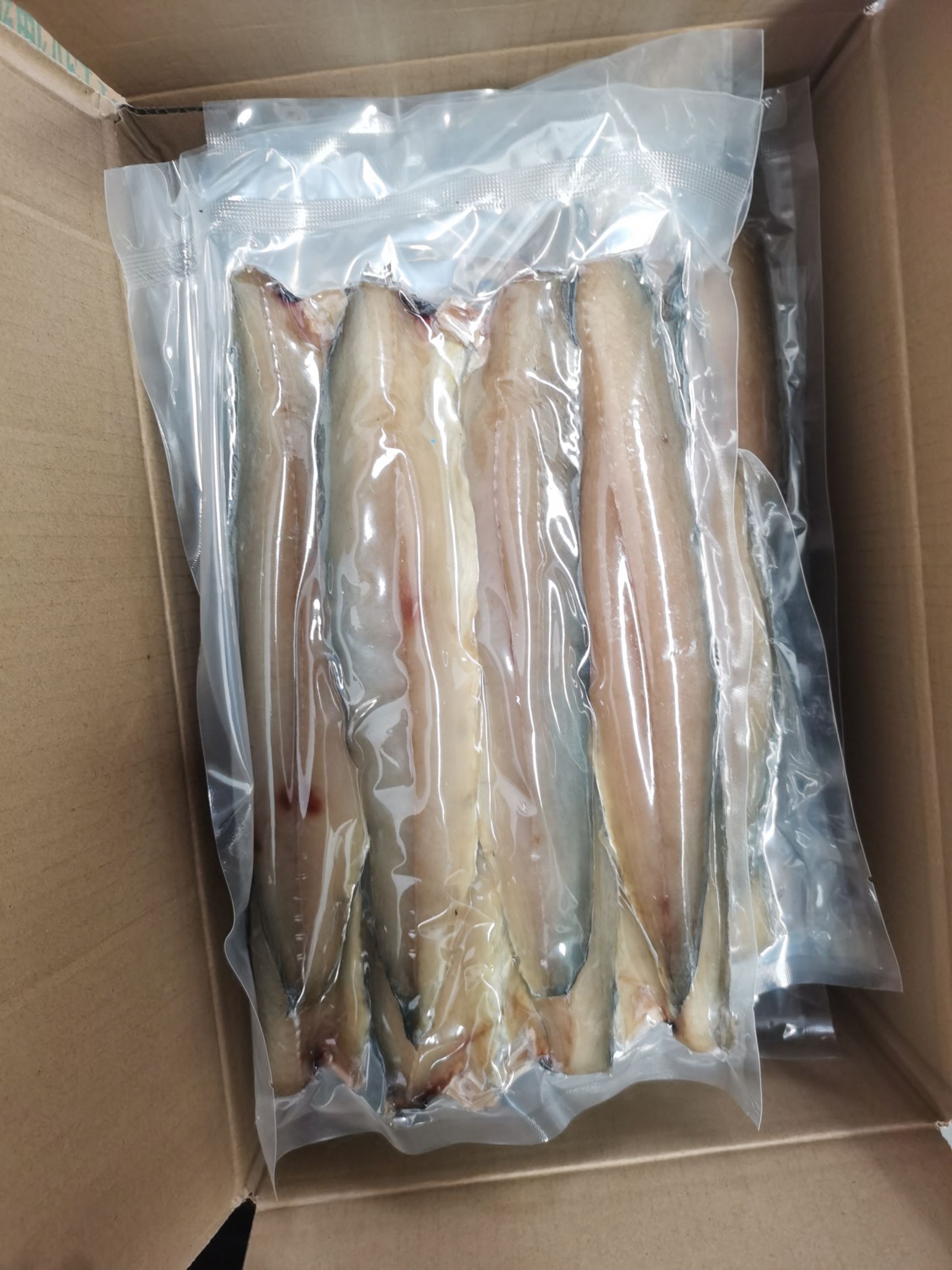 马鲛鱼干  胶东马鲛鱼片，一卤鲜，去刺去腥，煎炒烹炸都可以，凉了不会腥