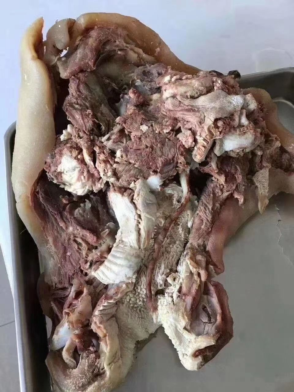 牛头肉熟食带皮牛脸肉新鲜熟牛杂熟牛头肉半成品火锅酒店餐厅商用