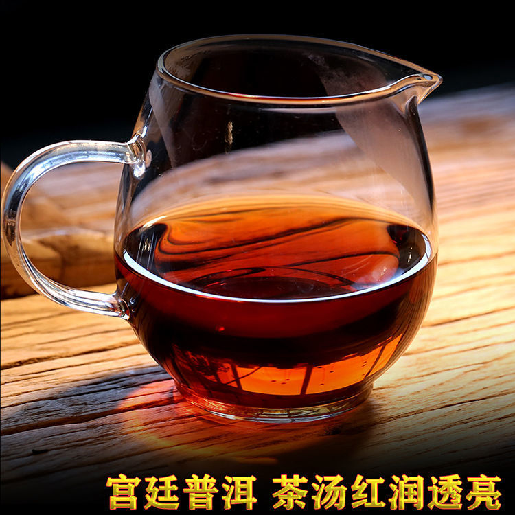  普洱茶熟茶饼宫廷普洱黄金芽头名茶叶红云南熟普贡品357克七子