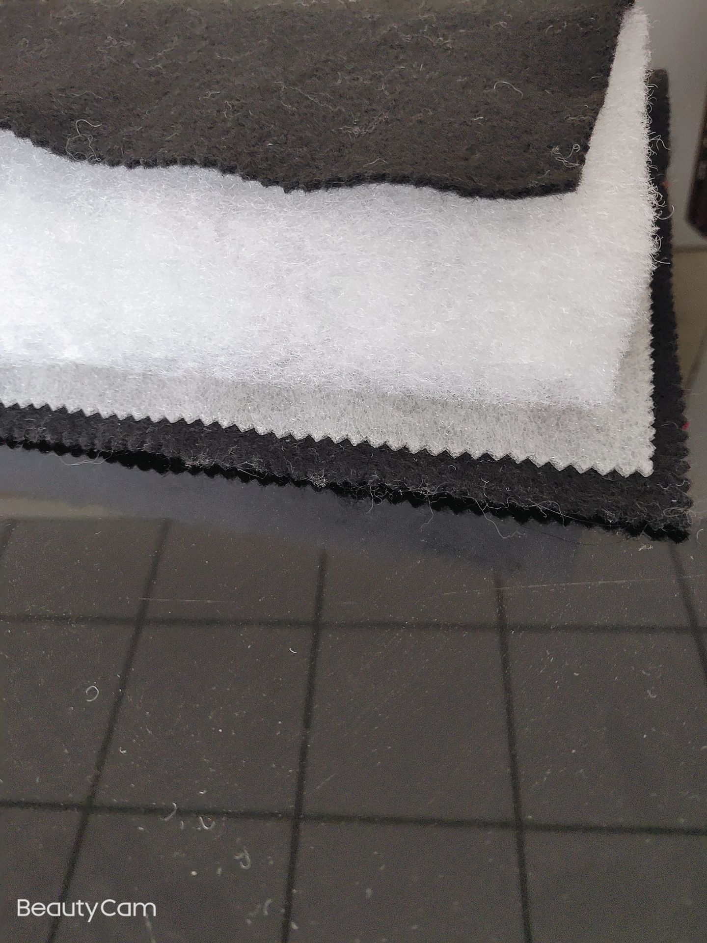 太空棉保温被具有保温效果好，沥水性高，阻燃性强，使用寿命长