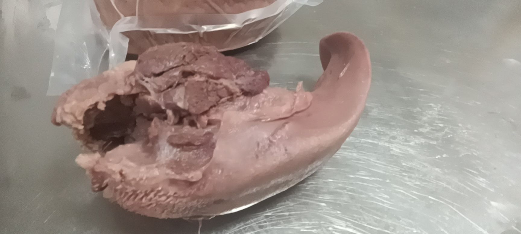 丰县香里香熟食加工五香卤猪舌头，现杀新鲜猪舌头卤煮加工！