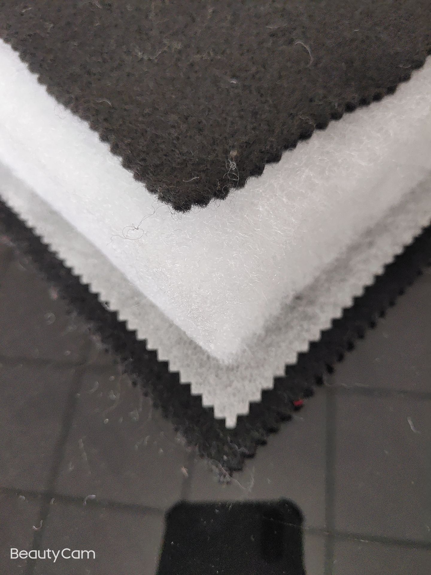 太空棉保温被具有保温效果好，沥水性高，阻燃性强，使用寿命长