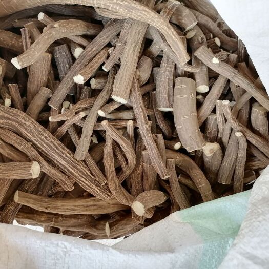 亳州中药材赤芍 出售高含量精品赤芍，牡丹皮及赤芍，牡丹皮药厂投料量大从优。