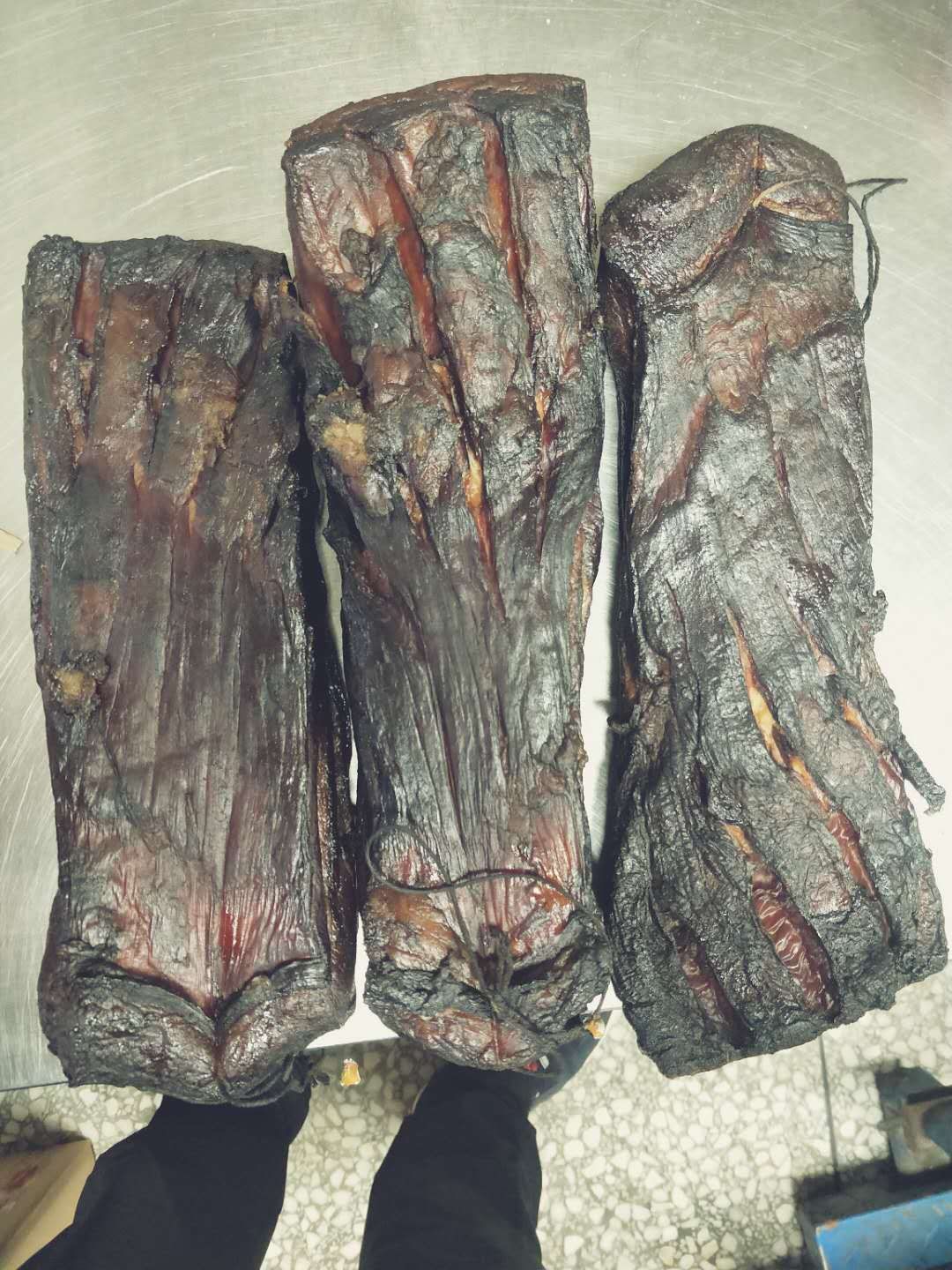 五花腊肉湖南土特产柴火烟熏腊肉乡里腊肉


谷壳香五花腊肉