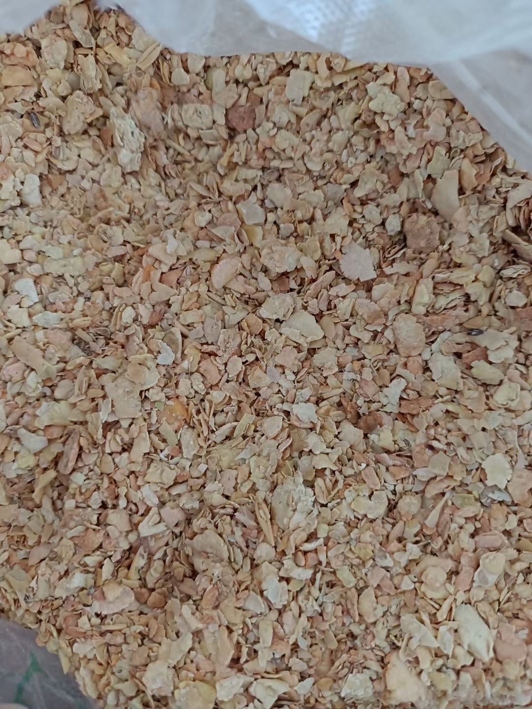 豆粕饲料 鸡 鸭 鹅 猪 牛 羊 马 兔 鸽子 鱼 虾  鹌