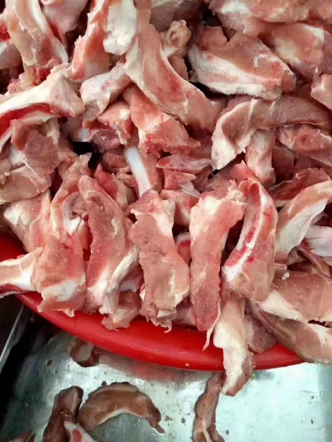 猪排骨  脆骨肉，眉毛骨，猪脆骨，常年加工，常年有货，猪软骨