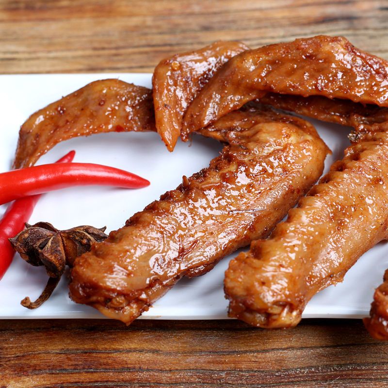 网红香辣鸭翅零食香卤鸭翅麻辣卤味休闲食品