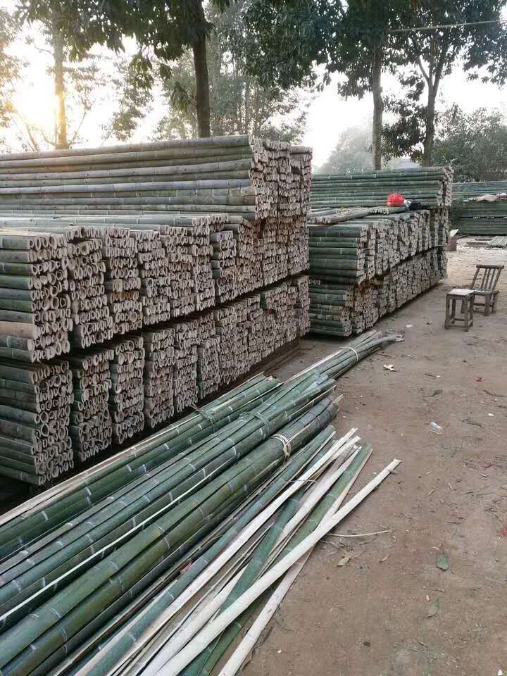 竹架板大量批发，价格实惠，质量优惠哦。