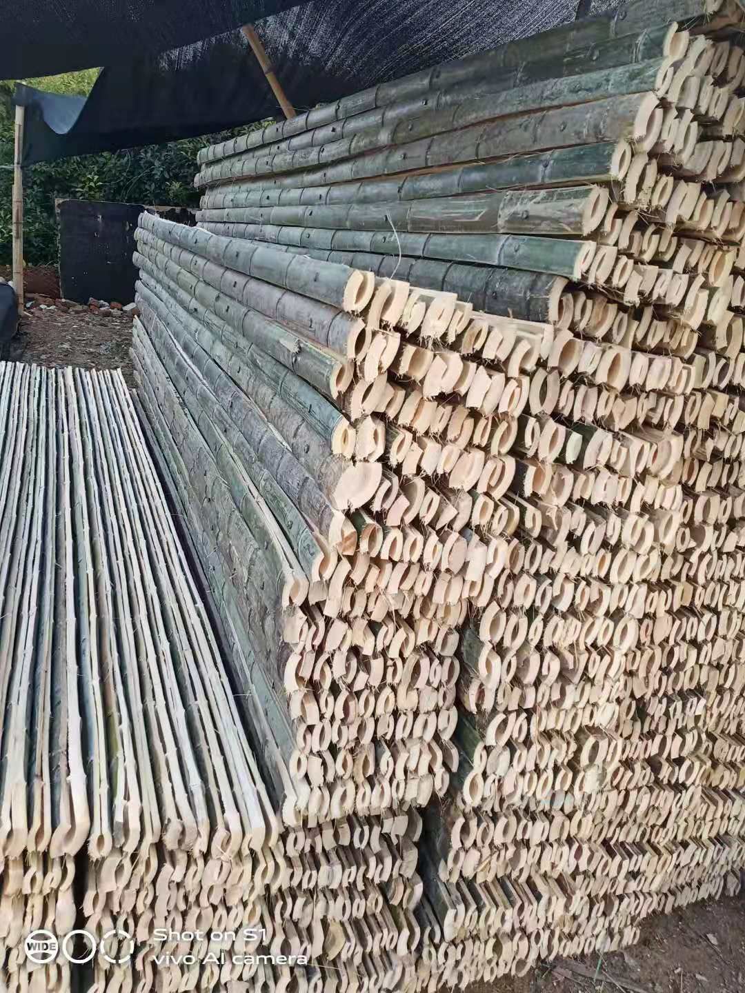 竹架板大量批发，价格实惠，质量优惠哦。