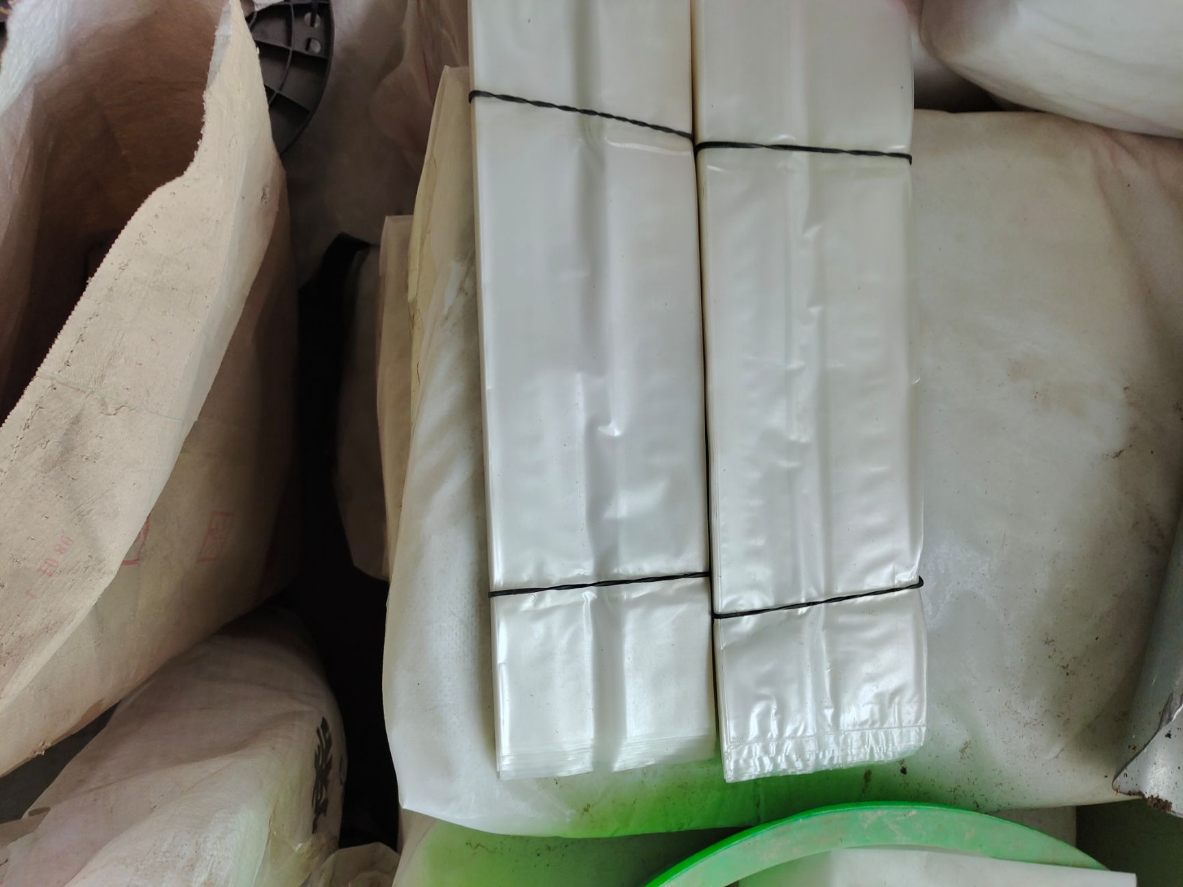塑料打包袋  菌菇塑料袋  折角袋 栽培种袋 原种袋  丙烯袋质量好耐高温
