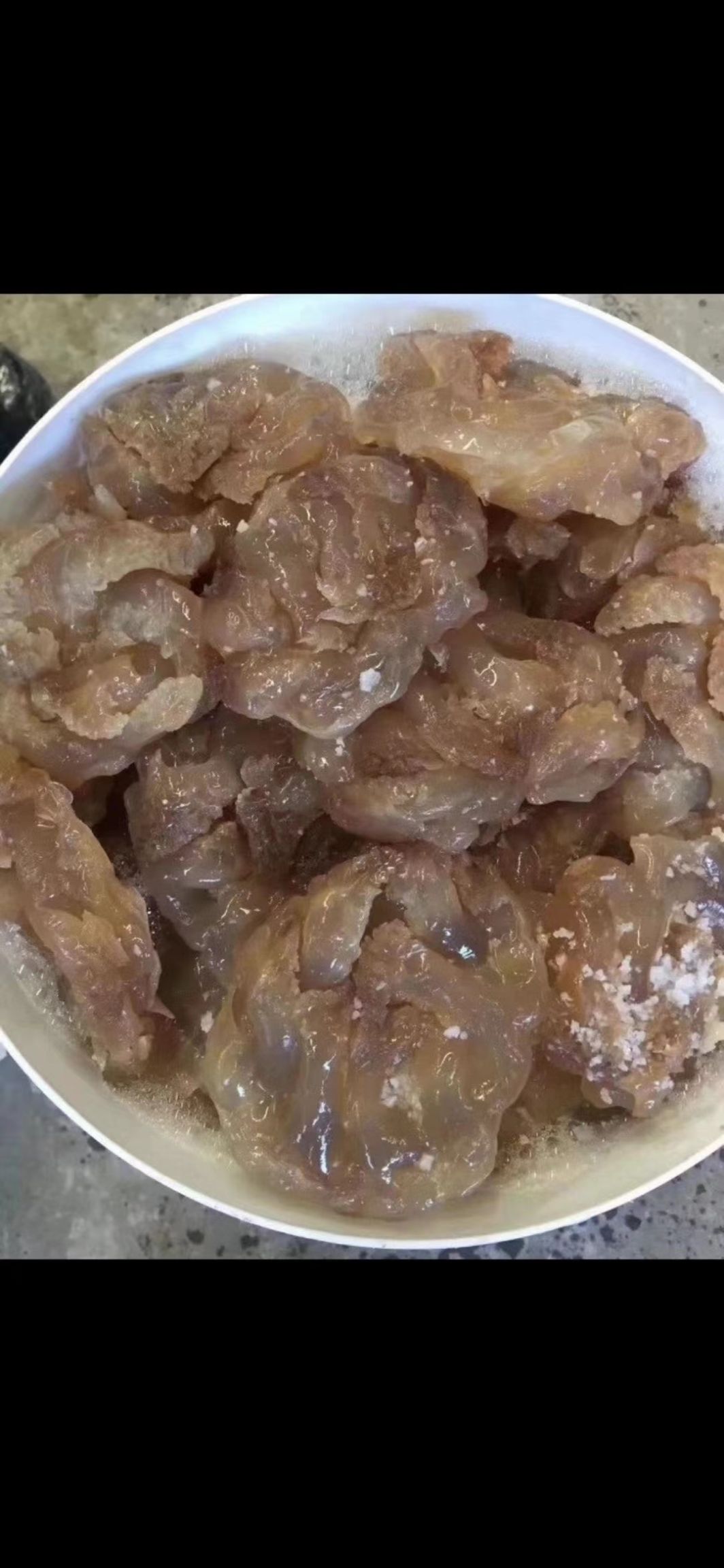 各种、国产海蜇头、海蜇皮，及各种规格既食海蜇，欢迎订购