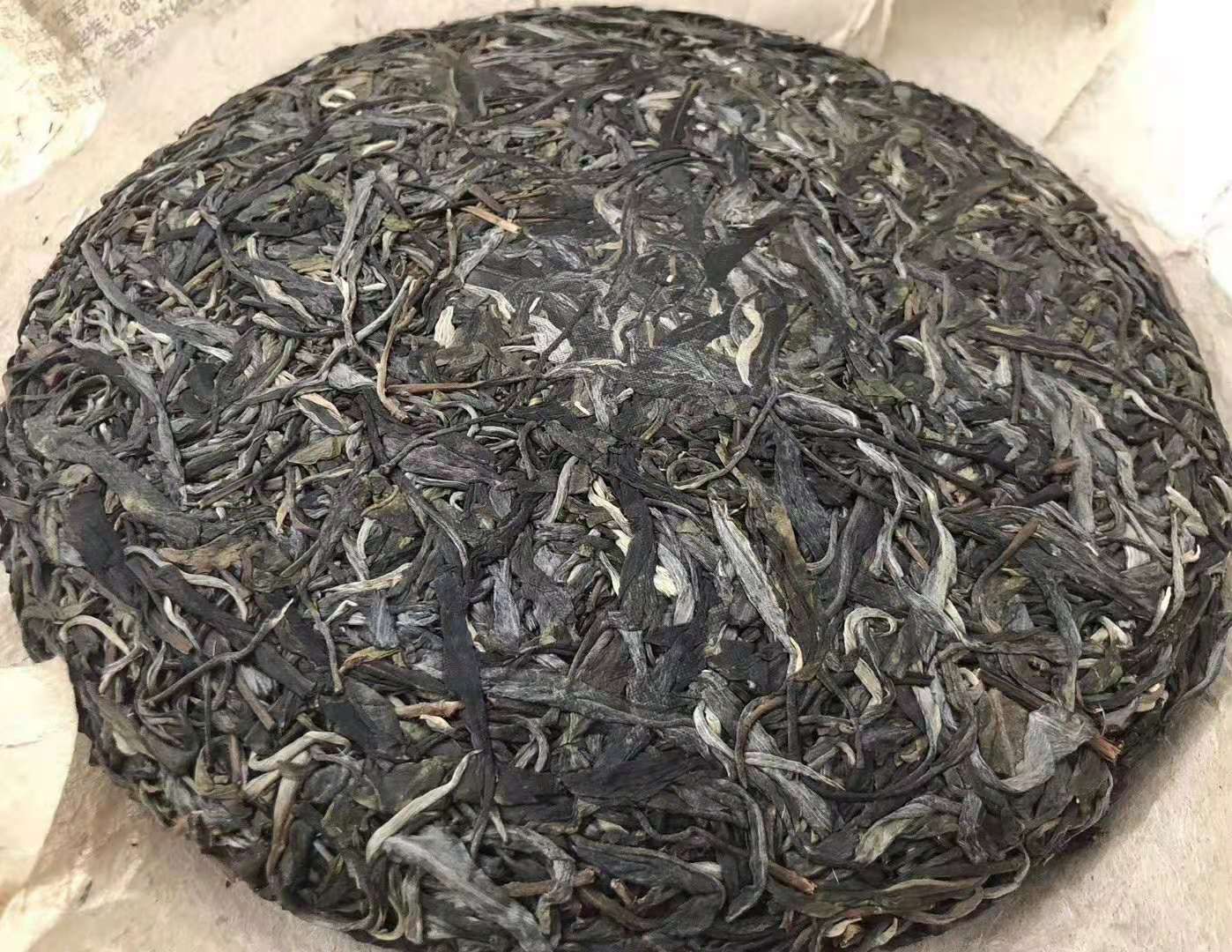  普洱茶七子饼，古树茶饼！